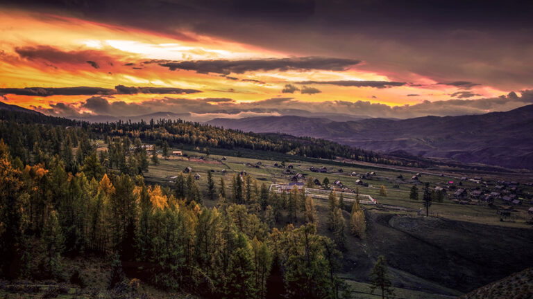 Zhuang Li - 白哈巴暮色